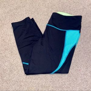 VS Pink Crop Leggings